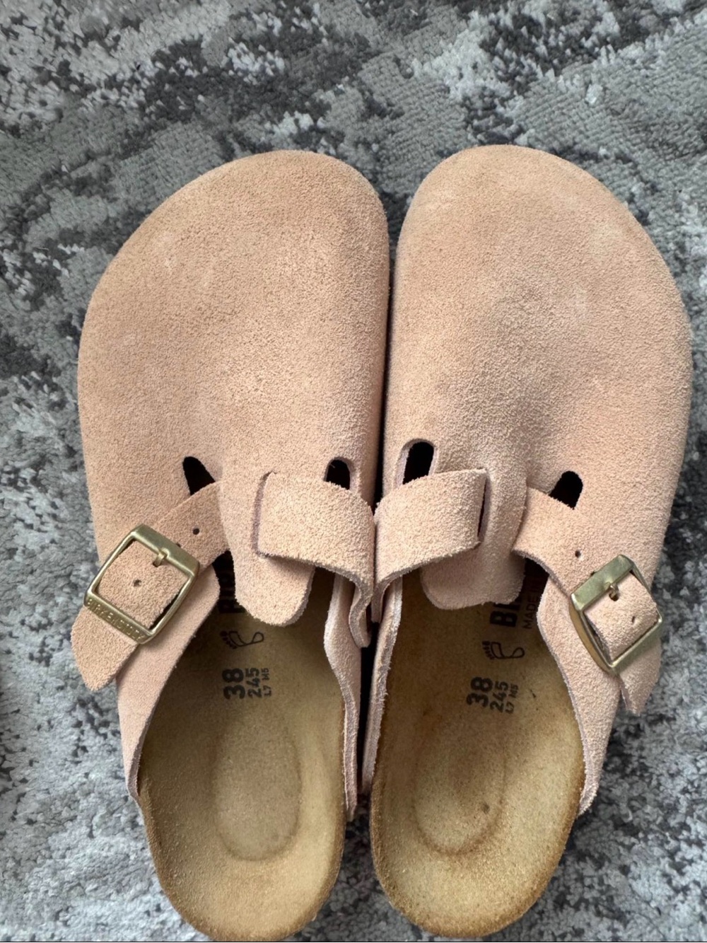 Birkenstock women’s Suede Clog Sandals in Light Pink - Slip-On Comfort